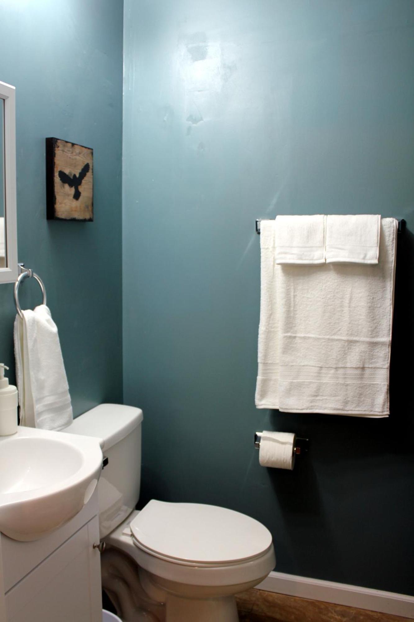 Brighton Private - Walk To Metro Guest house *