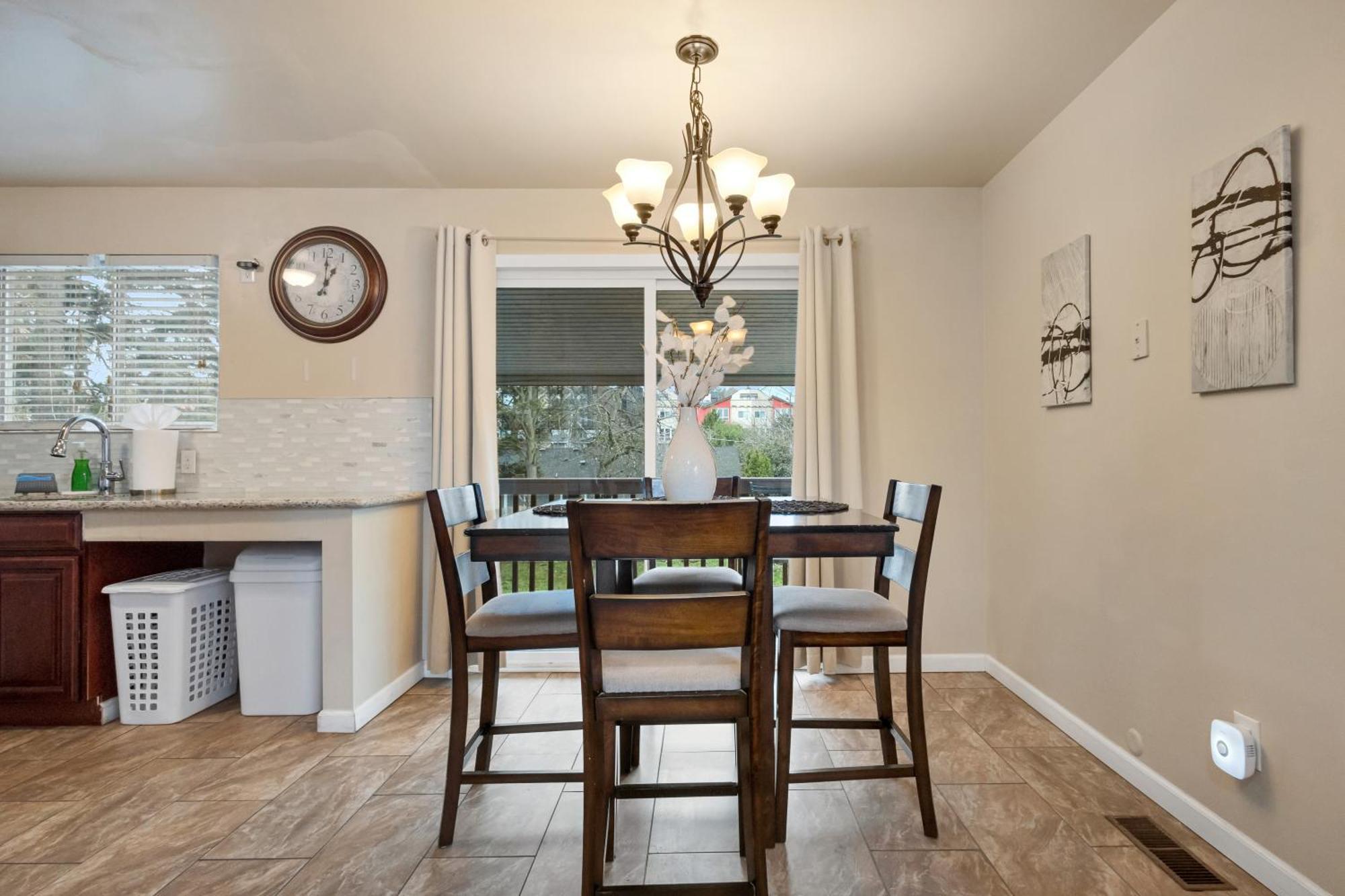 Brighton Private - Walk To Metro Guest house *
